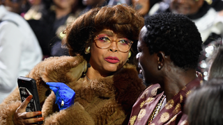 Erykah Badu Still Has an Awful Lot to Say!